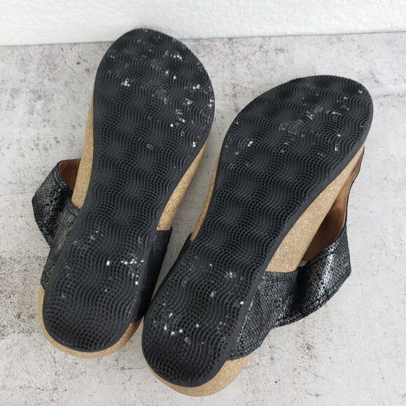 TAOS Lucy Thong Sandals Comfort Shoes Cork Platform Snakeskin Slip-On size 39 - Picture 9 of 11